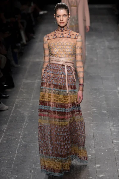 Look 22